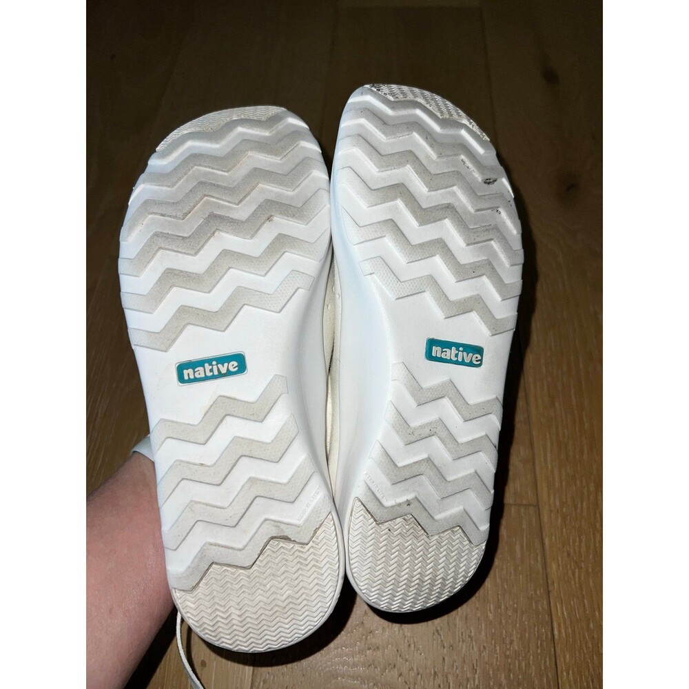 Native Brand Keep It Lite Apollo Moc White Shoes sz 6 Women’s - Picture 8 of 8
